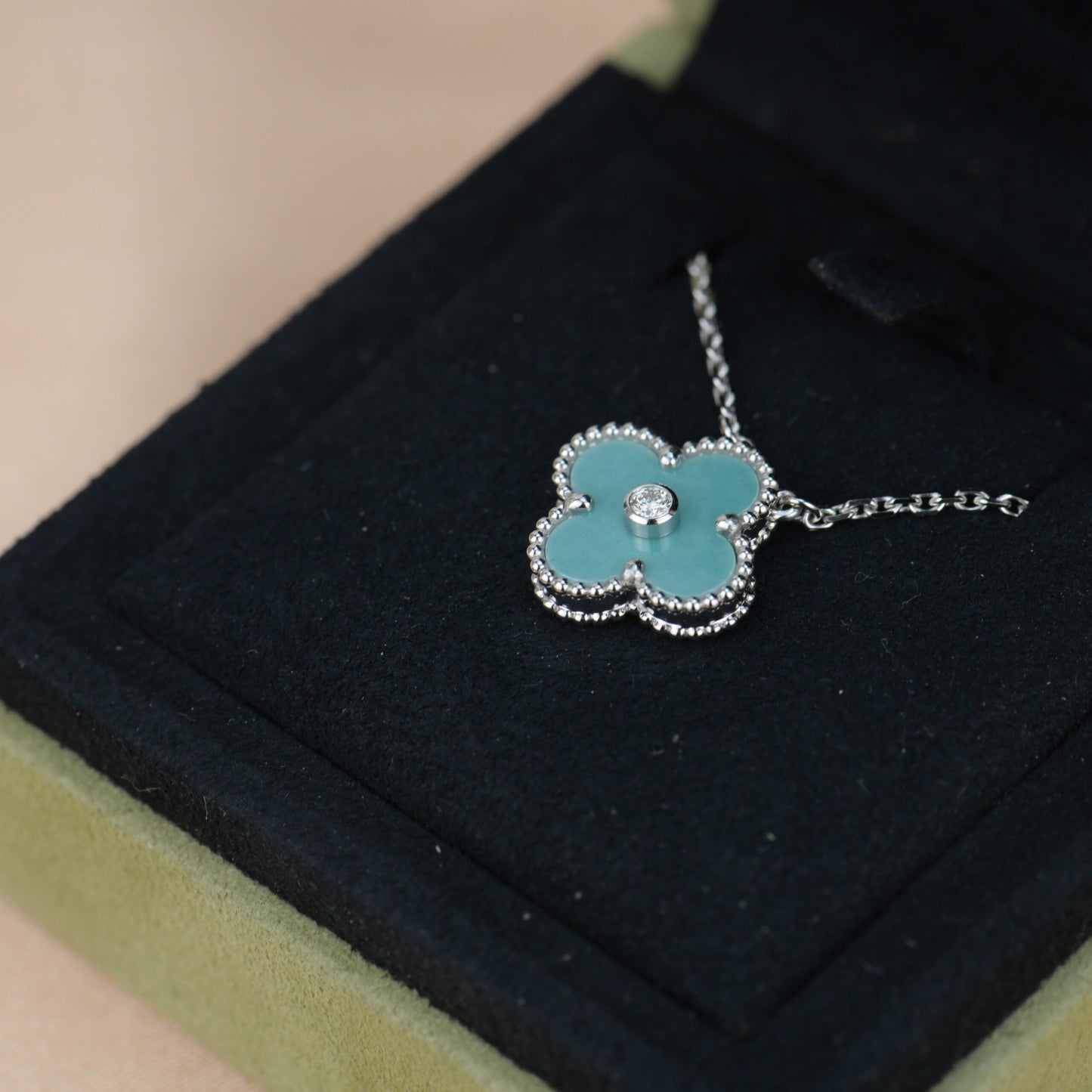 [Rose Jewelrys]CLOVER 15MM DIAMOND SVRES PORCELAIN  NECKLACE SILVER