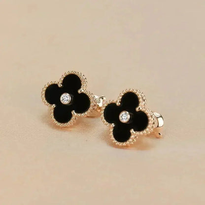 [Rose Jewelrys]CLOVER MEDIUM 1 MOTIFS ONYX DIAMOND EARRINGS