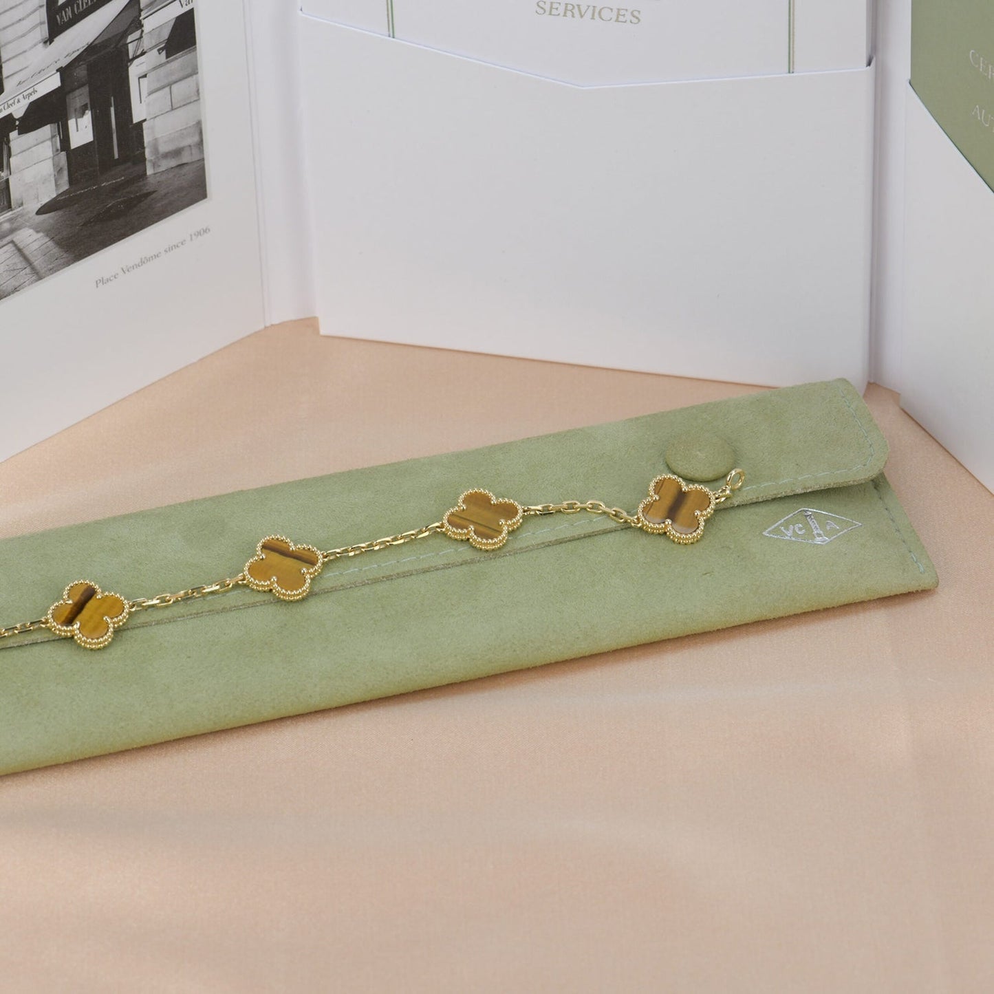 [Rose Jewelrys]CLOVER  5 MOTIFS TIGER EYE BRACELET