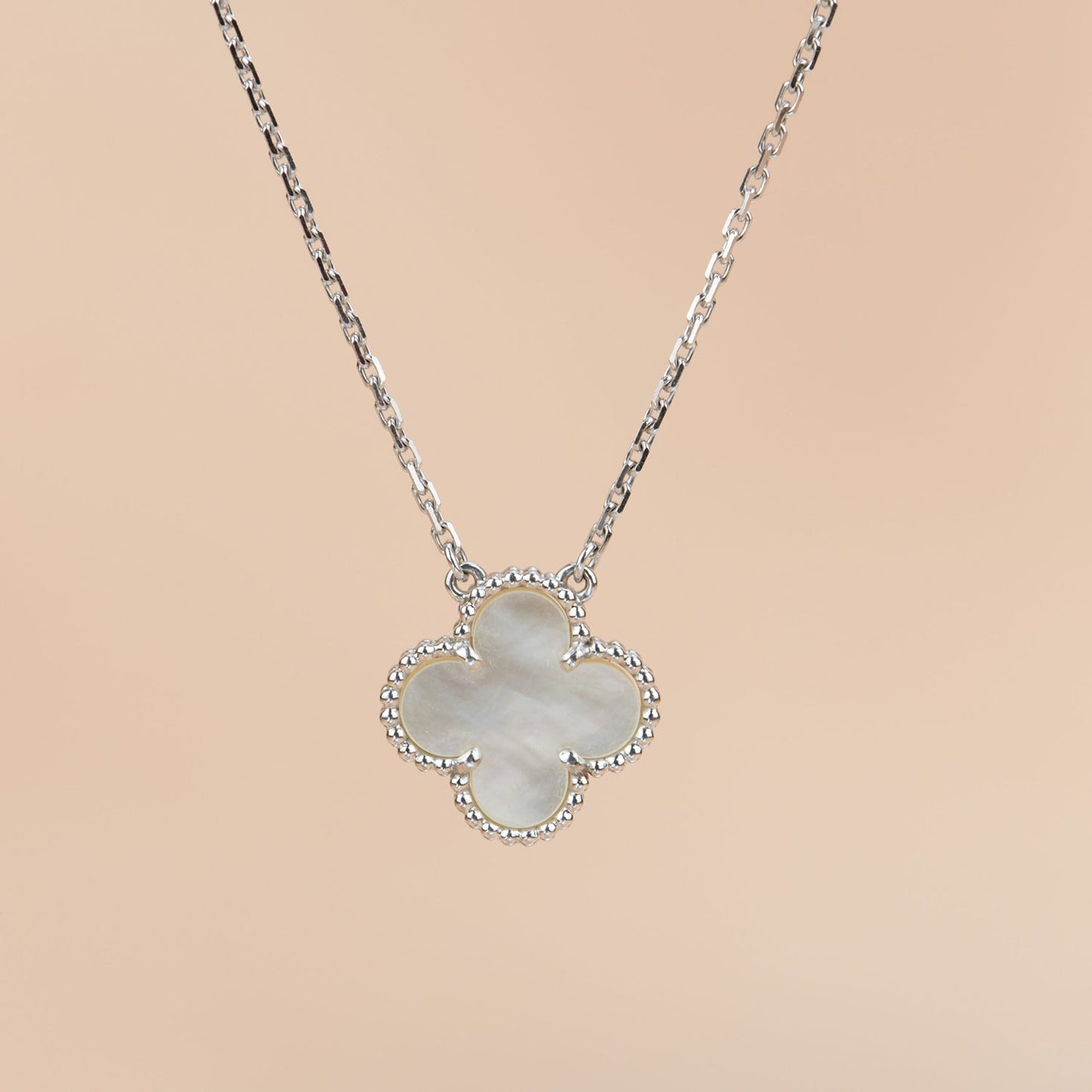[Rose Jewelrys]CLOVER  15MM WHITE MOTHER-OF-PEARL SILVER