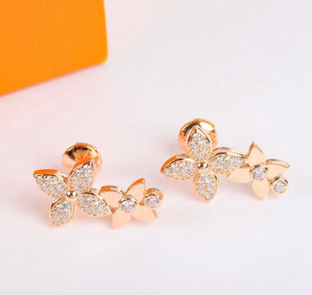 [Rose]TWO STAR BLOSSOM STUD EARRINGS PINK GOLD DIAMONDS