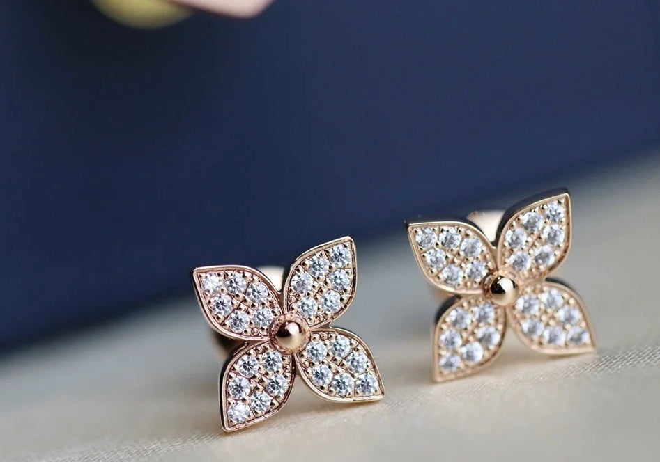 [Rose]STAR BLOSSOM STUD EARRINGS PINK GOLD DIAMONDS