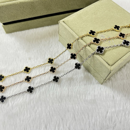 []CLOVER 6 MOTIF  ONYXS BRACELET