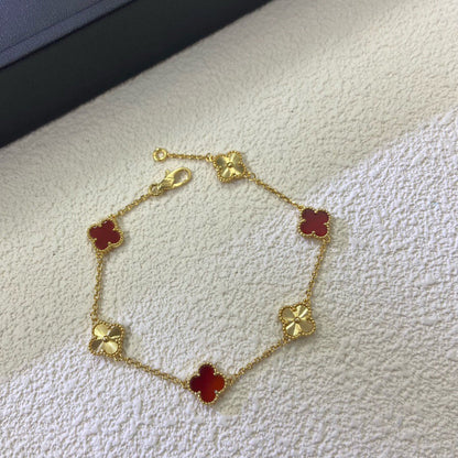 []CLOVER 6 MOTIF RED AGATE LASER BRACELET