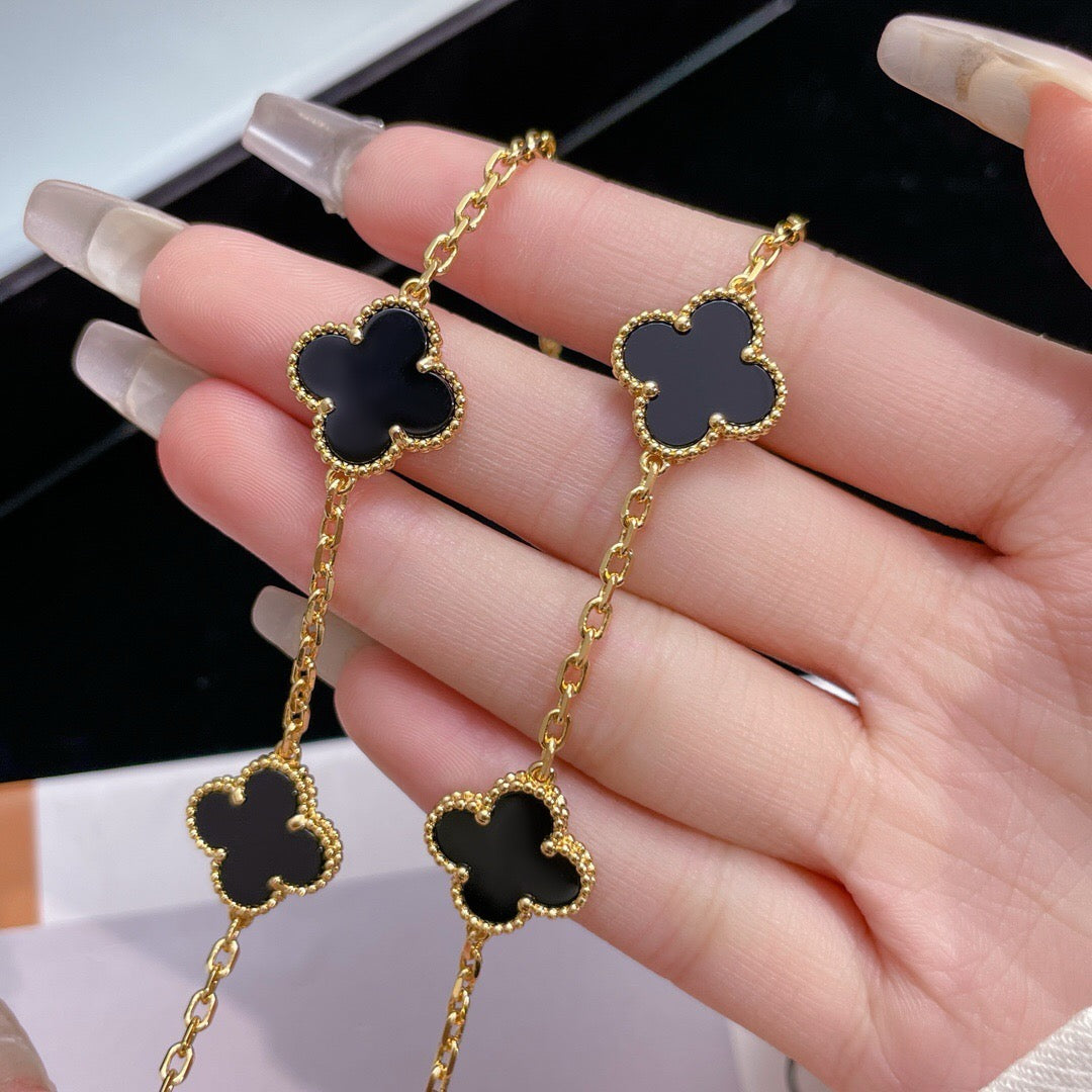 [Rose Jewelrys]CLOVER 10 MOTIFS ONYX NECKLACE
