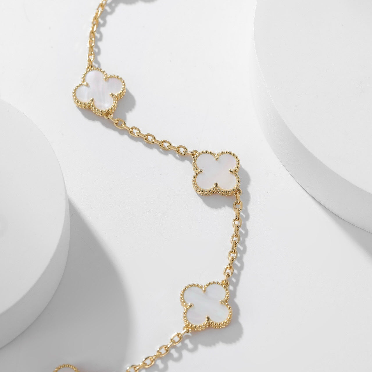 [Rose Jewelrys]CLOVER 10 MOTIFS WHITE MOTHER OF PEARL NECKLACE