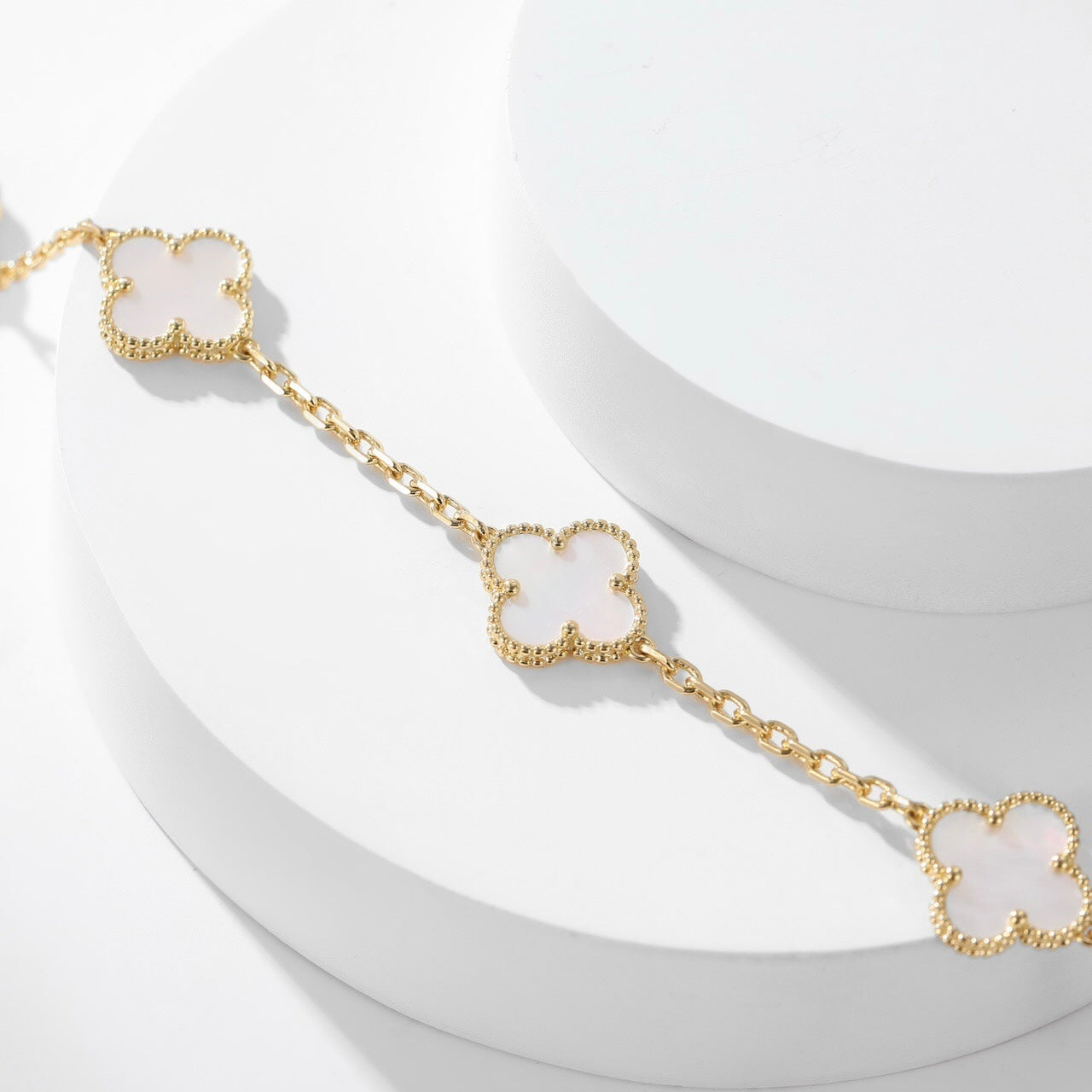 [Rose Jewelrys]CLOVER 10 MOTIFS WHITE MOTHER OF PEARL NECKLACE