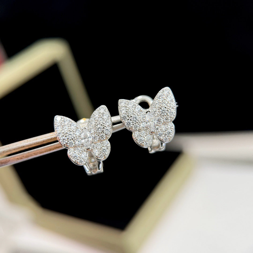 []BUTTERFLY ALL DIAMOND EARRINGS