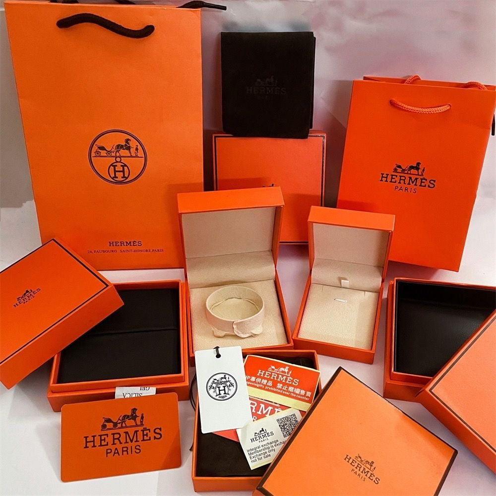 [🌹Rose💎]HM BRACELET NECKLACE RING BOX GIFT BAG