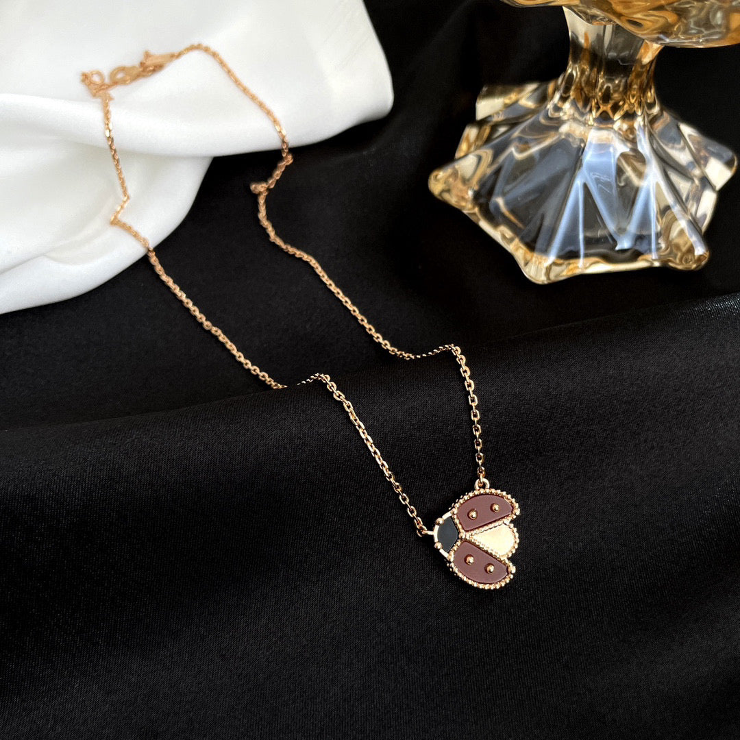 [Rose Jewelrys]LUCKY  CARNELIANS LADYBUG NECKLACE