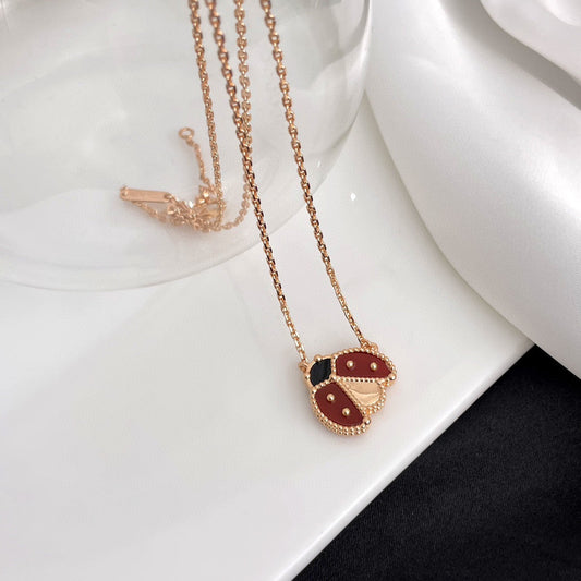 [Rose Jewelrys]LUCKY  CARNELIANS LADYBUG NECKLACE