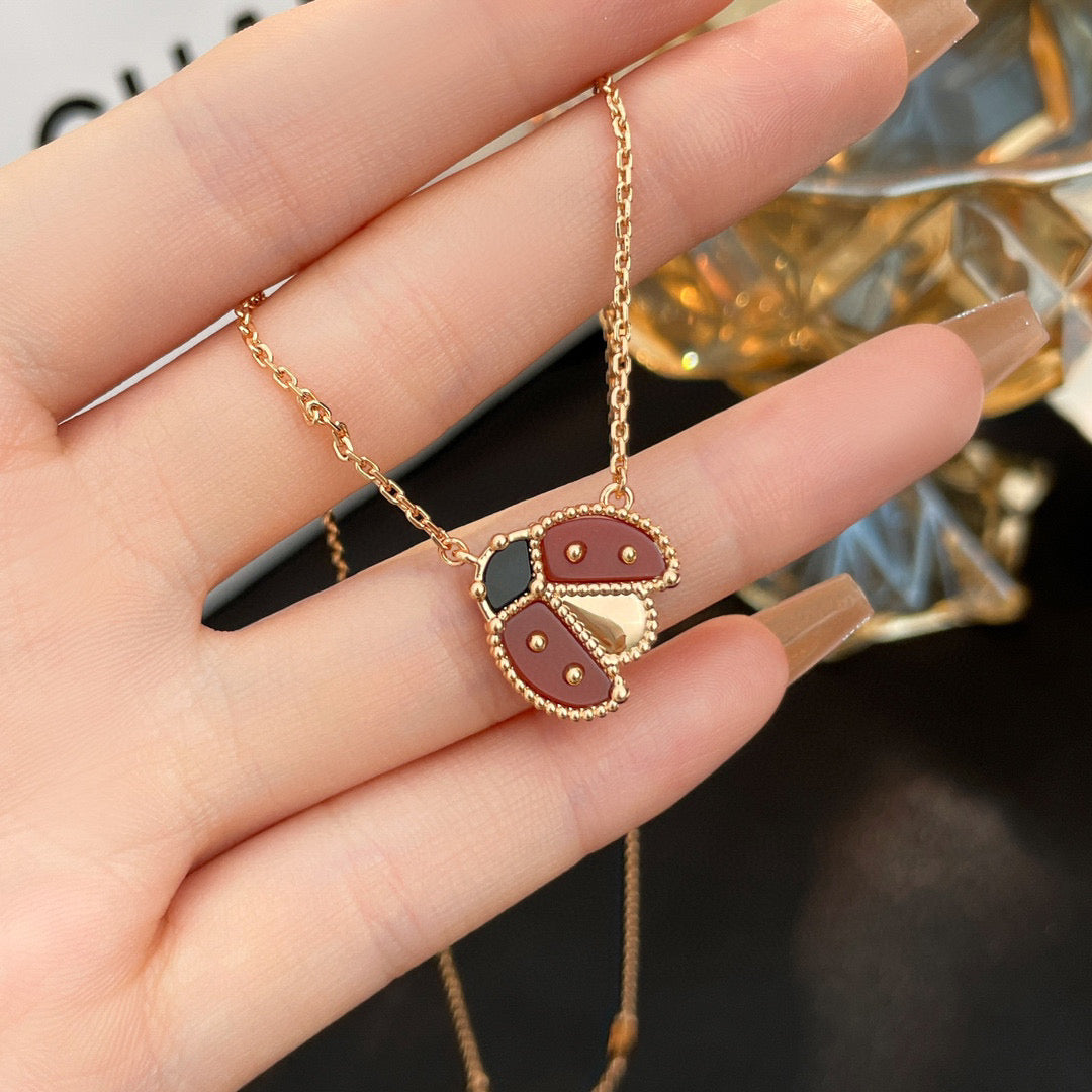 [Rose Jewelrys]LUCKY  CARNELIANS LADYBUG NECKLACE