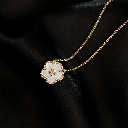[Rose Jewelrys]LUCKY  WHITE MOP  PLUM BLOSSOM NECKLACE