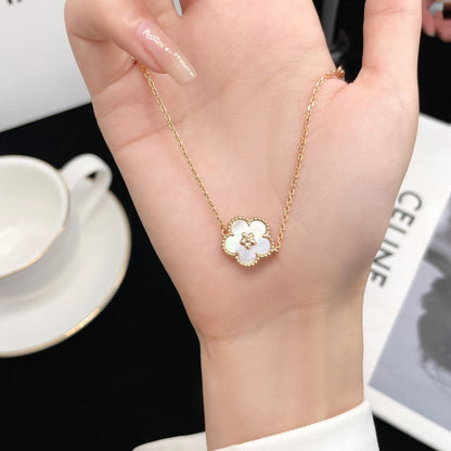 [Rose Jewelrys]LUCKY WHITE MOP PLUM BLOSSOM  BRACELET