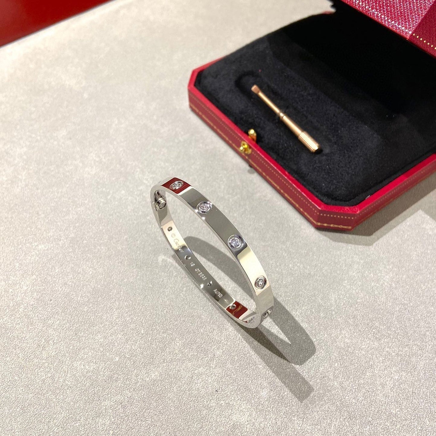 [Rose Jewelrys ]LOVE BRACELET 6.1MM 10 DIAMONDS