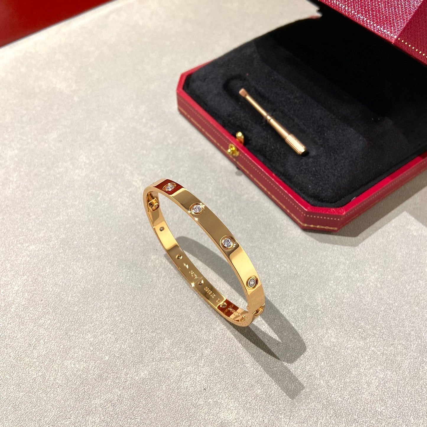 [Rose Jewelrys ]LOVE BRACELET 6.1MM 10 DIAMONDS