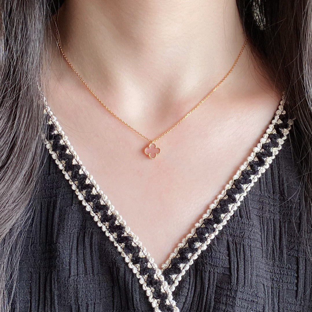 [Rose Jewelrys]CLOVER 15MM PINK MOTHER-OF-PEARL SINGLE FLOWER NECKLACE