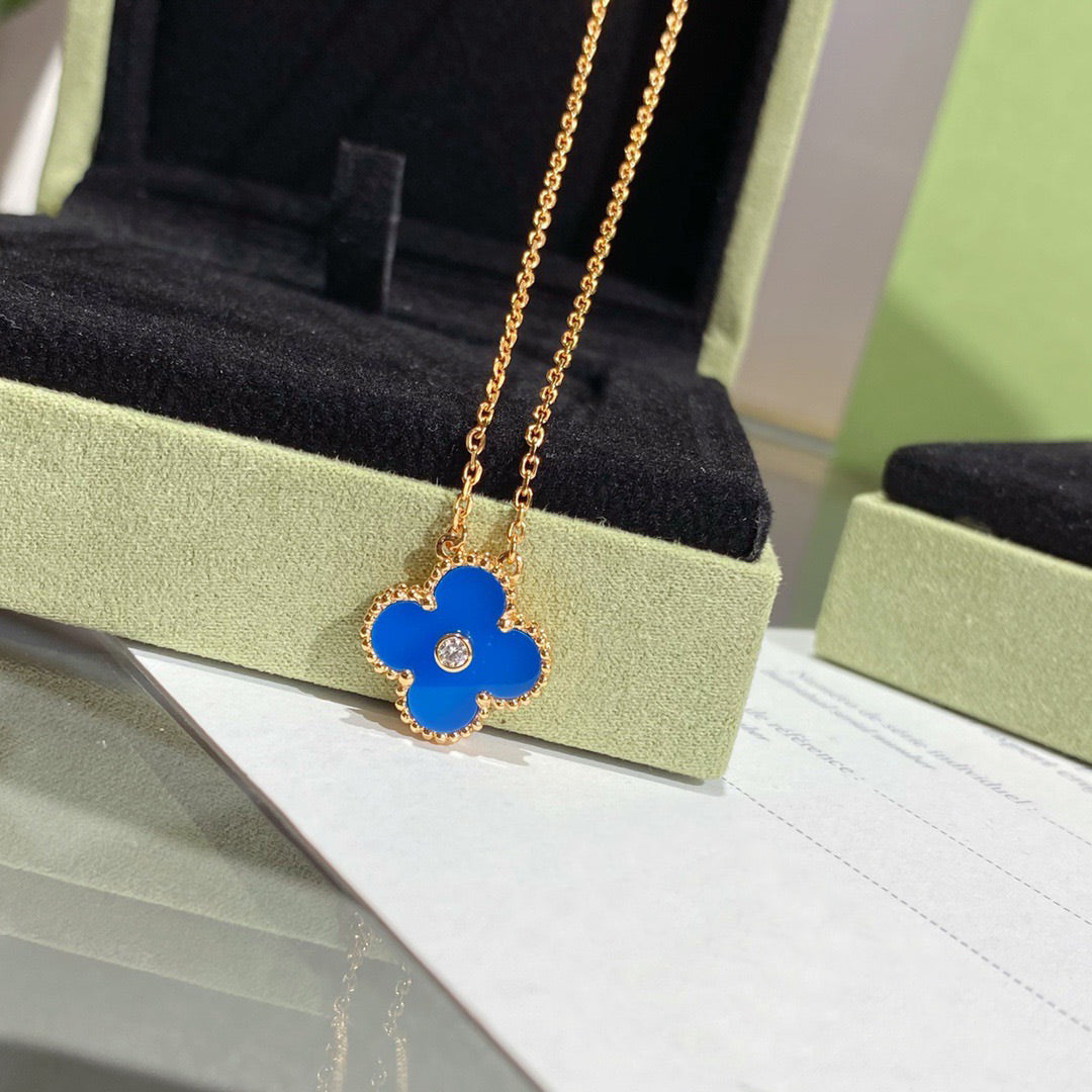 [Rose Jewelrys]CLOVER 15MM DIAMOND AND BLUE AGATE NECKLACE