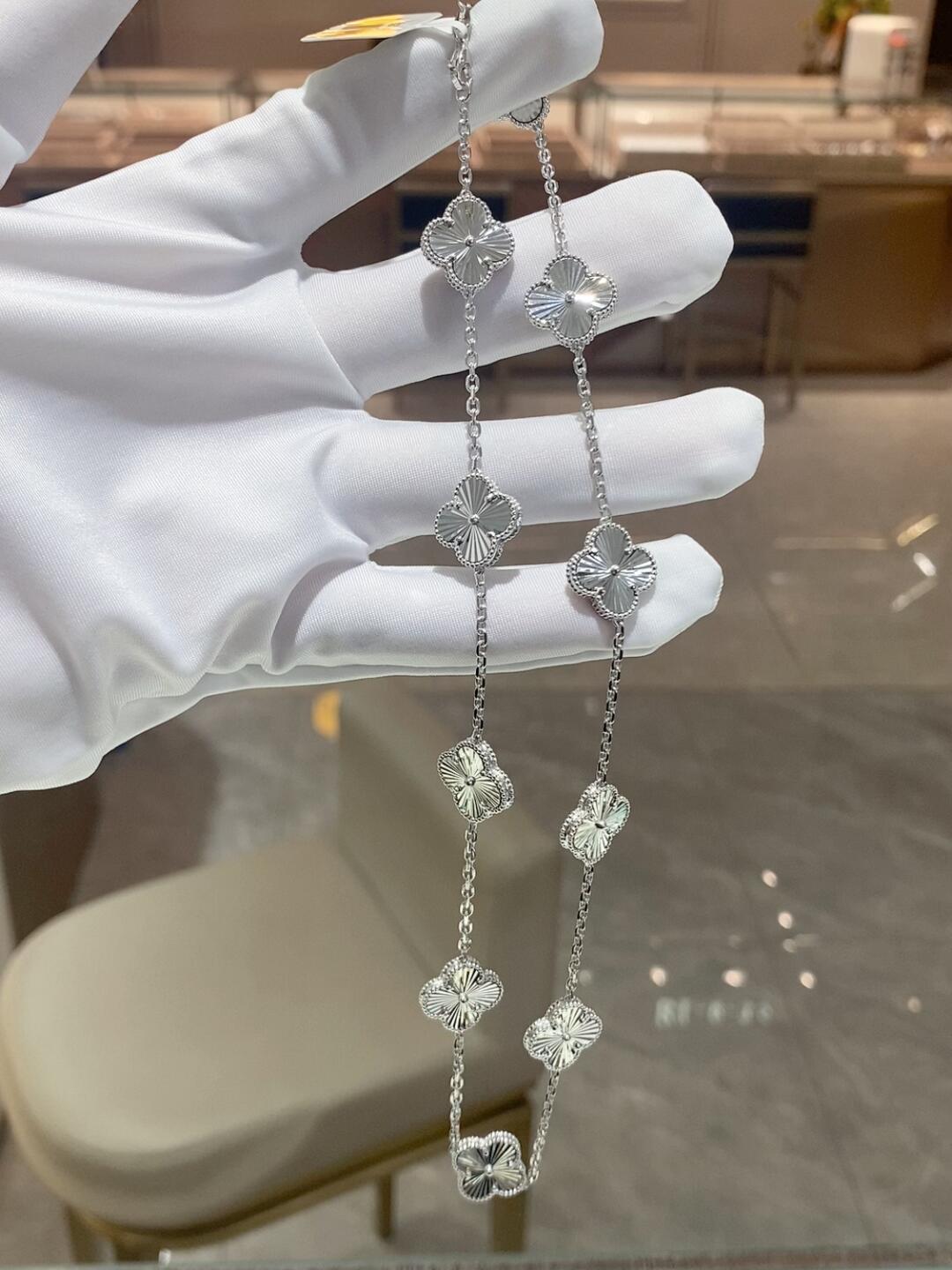 [Rose Jewelrys]Clover 10 Motifs Silver Necklace