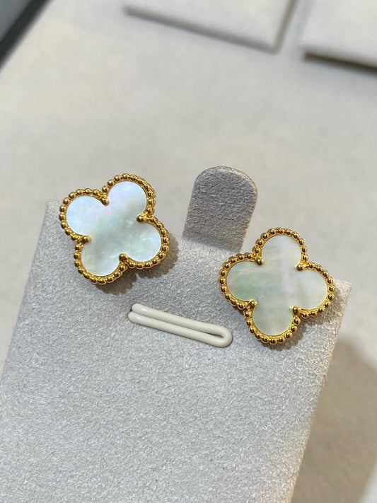 [Rose Jewelrys] CLOVER LARGE (20mm) 1 MOTIFS WHITE MOP STUD EARRINGS