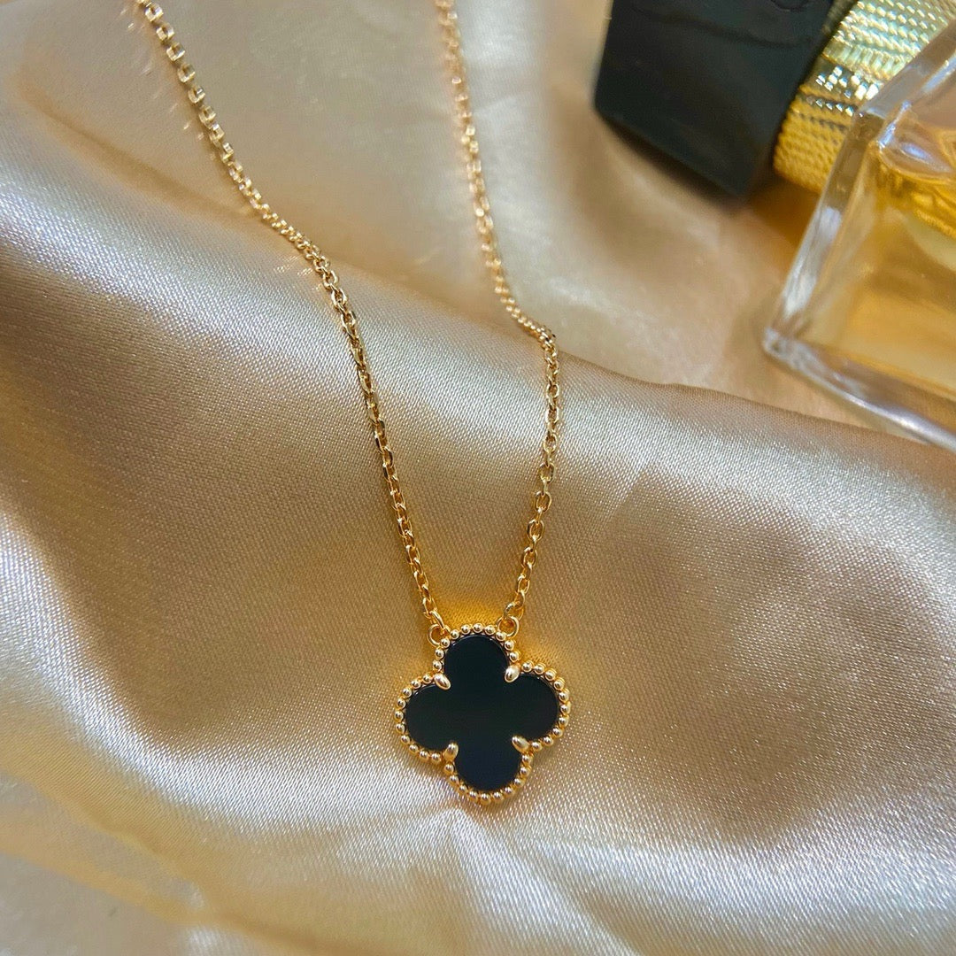 [Rose Jewelrys]CLOVER 15MM BLACK ONYX SINGLE FLOWER NECKLACE