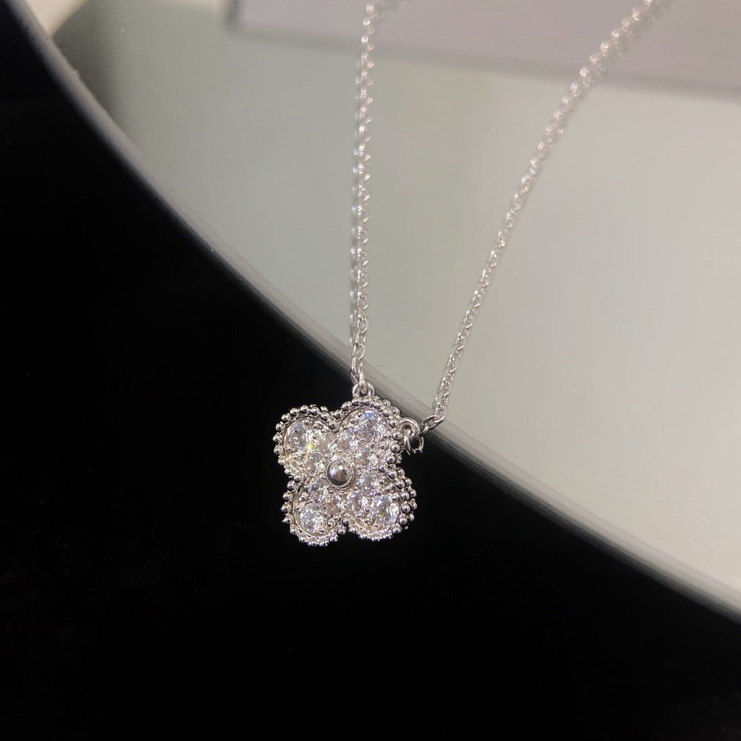 [Rose Jewelrys]CLOVER 15MM DIAMOND SINGLE FLOWER NECKLACE