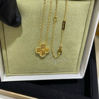[Rose Jewelrys]CLOVER 15MM LASER NECKLACE