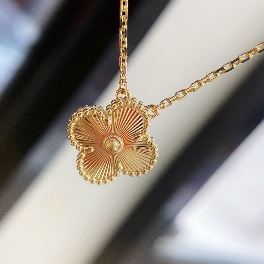[Rose Jewelrys]CLOVER 15MM LASER NECKLACE