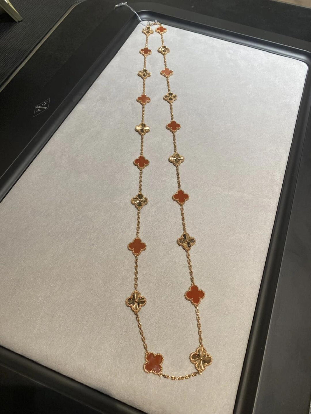 [🌹Rose💎]CLOVER 20 FLOWER RED GEMSTONE LASER GOLD NECKLACE