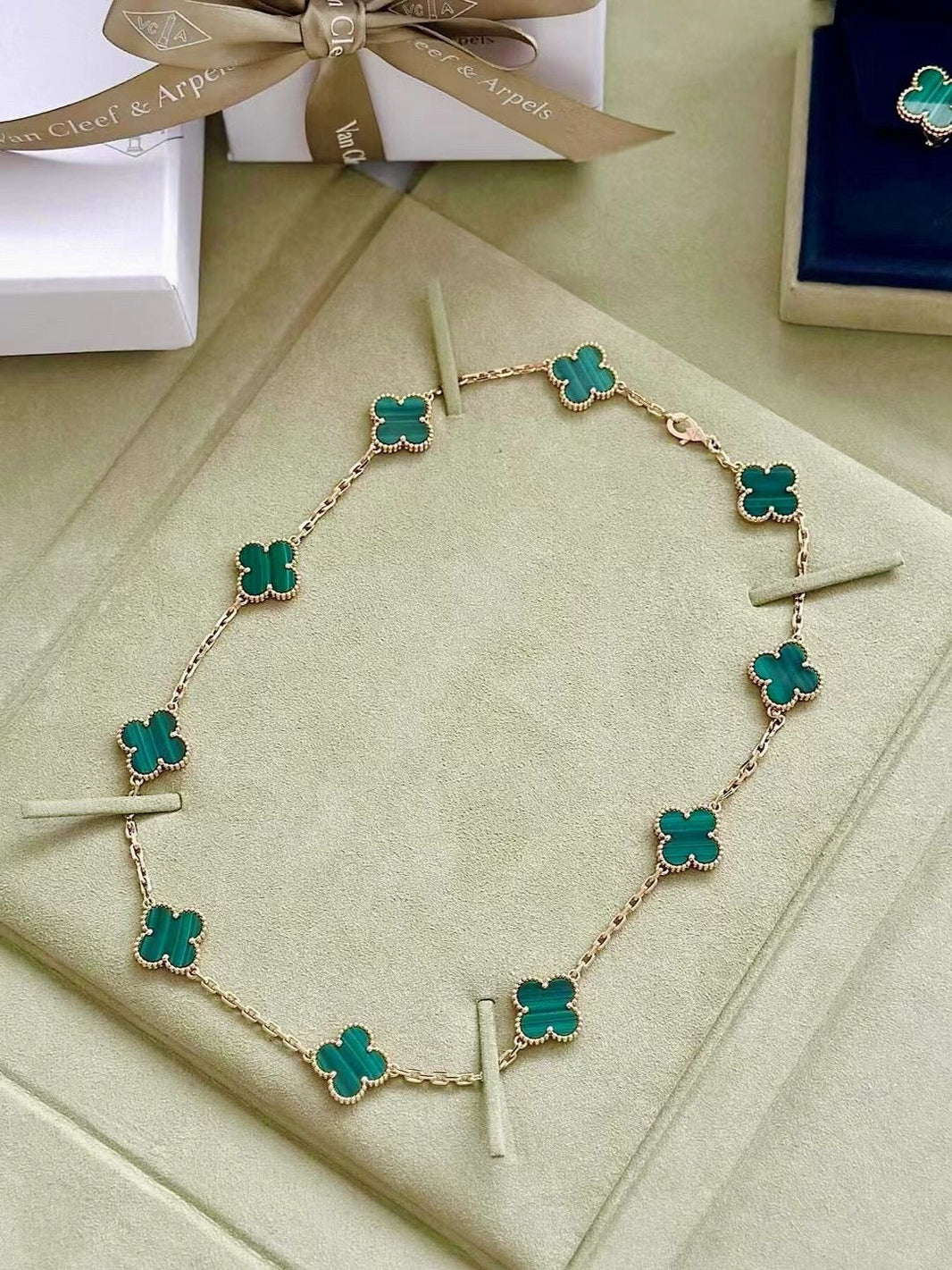 [🌹Rose💎]CLOVER 10 MOTIFS MALACHITE NECKLACE