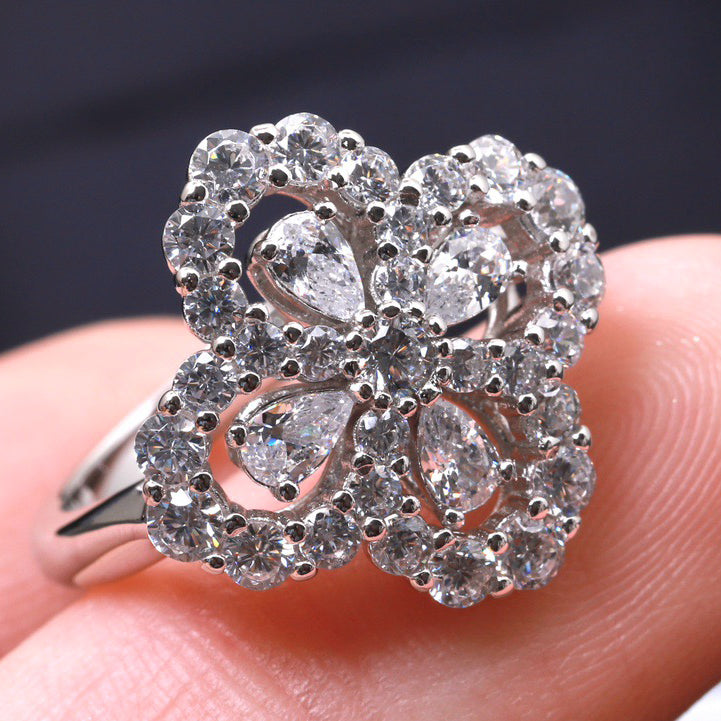 []LOOP RING FULL MOTIF DIAMOND 16MM SILVE