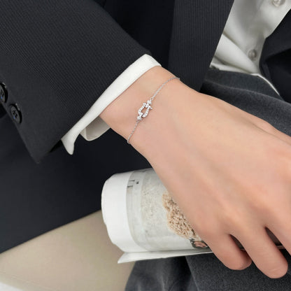 []FORCE 10 SMALL CHAIN BRACELET