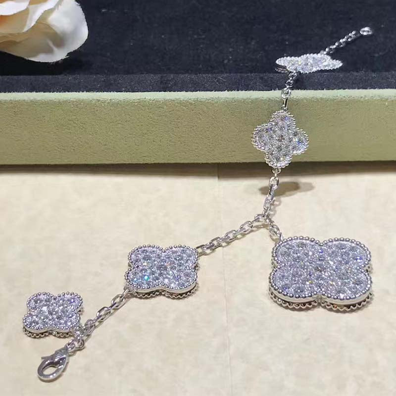 [Rose Jewelrys]CLOVER 6 MOTIFS SILVER DIAMOND BRACELET