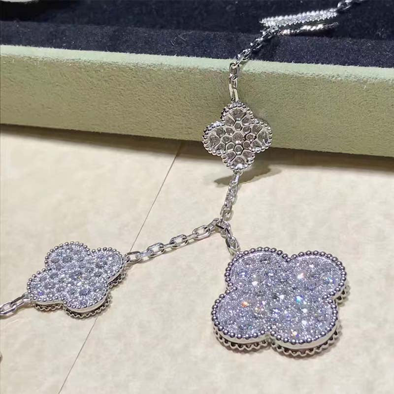 [Rose Jewelrys]CLOVER 6 MOTIFS SILVER DIAMOND BRACELET