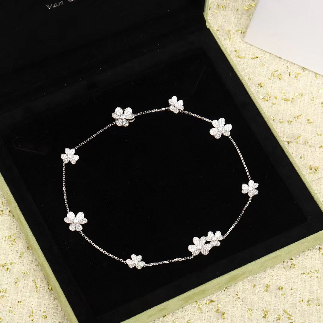 [Rose Jewelrys]FRIVOLE SILVER 9 FLOWERS NECKLACE