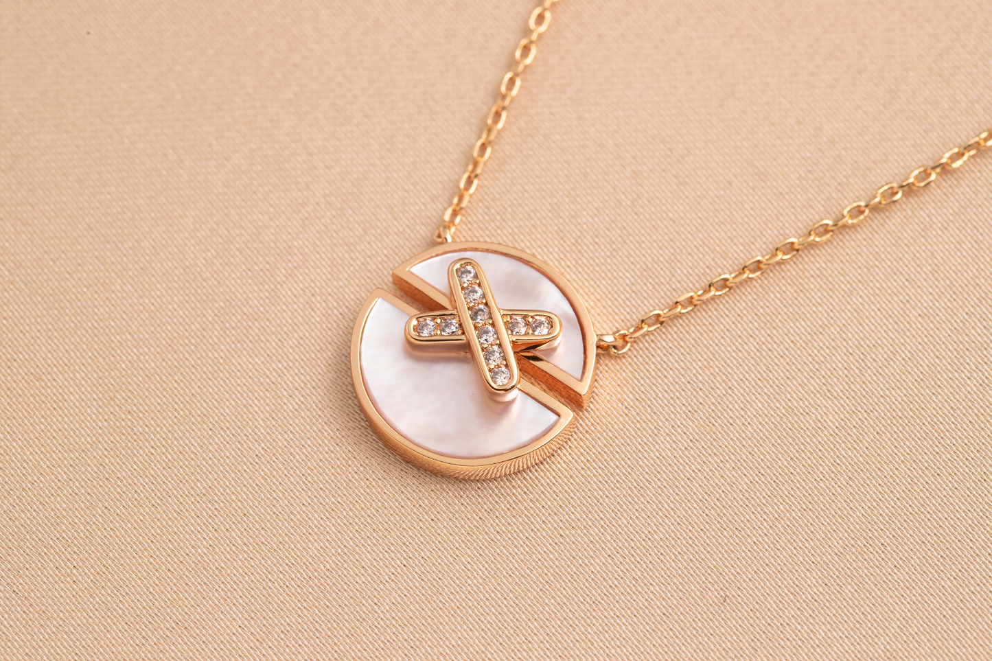 [Rose Jewelrys]JEUX DE PINK GOLD DIAMOND NECKLACE