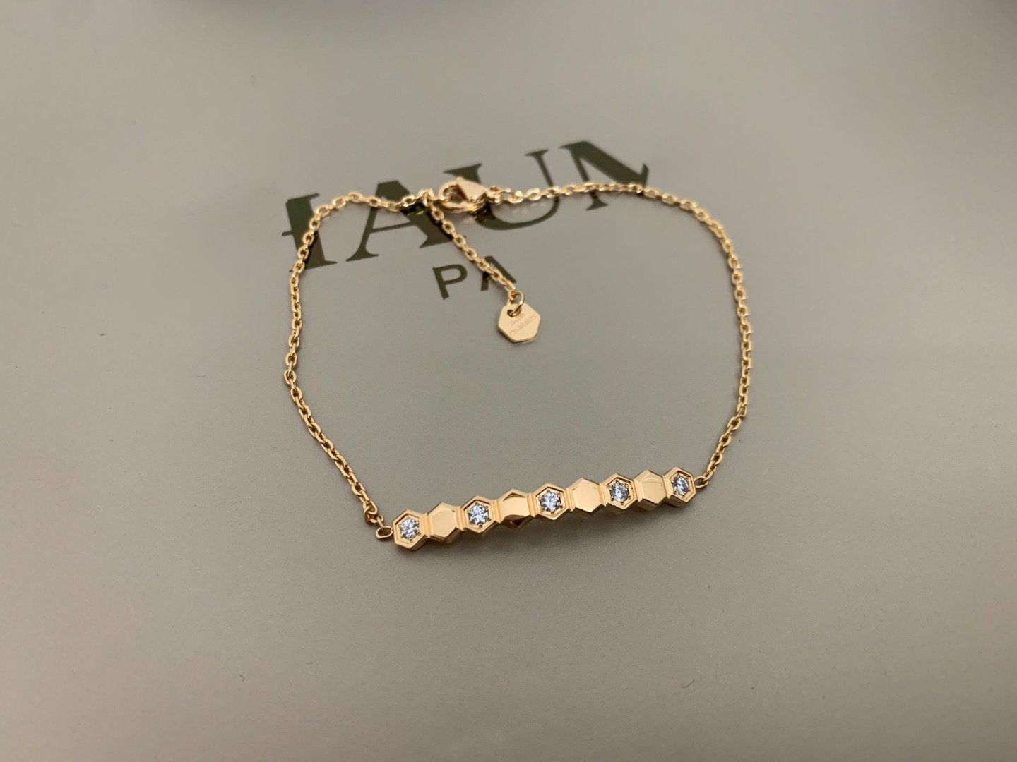 []BEE LOVE BRACELET DIAMOND