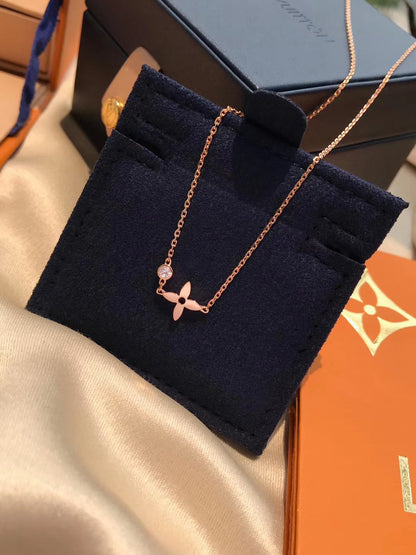 []BLOSSOM PENDANT PINK GOLD AND DIAMOND