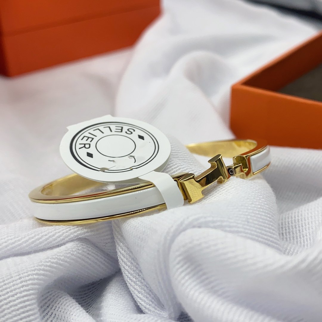 [Rose Jewelrys]CLASSIC HM CLIC WHITE 8MM ENAMEL BRACELET