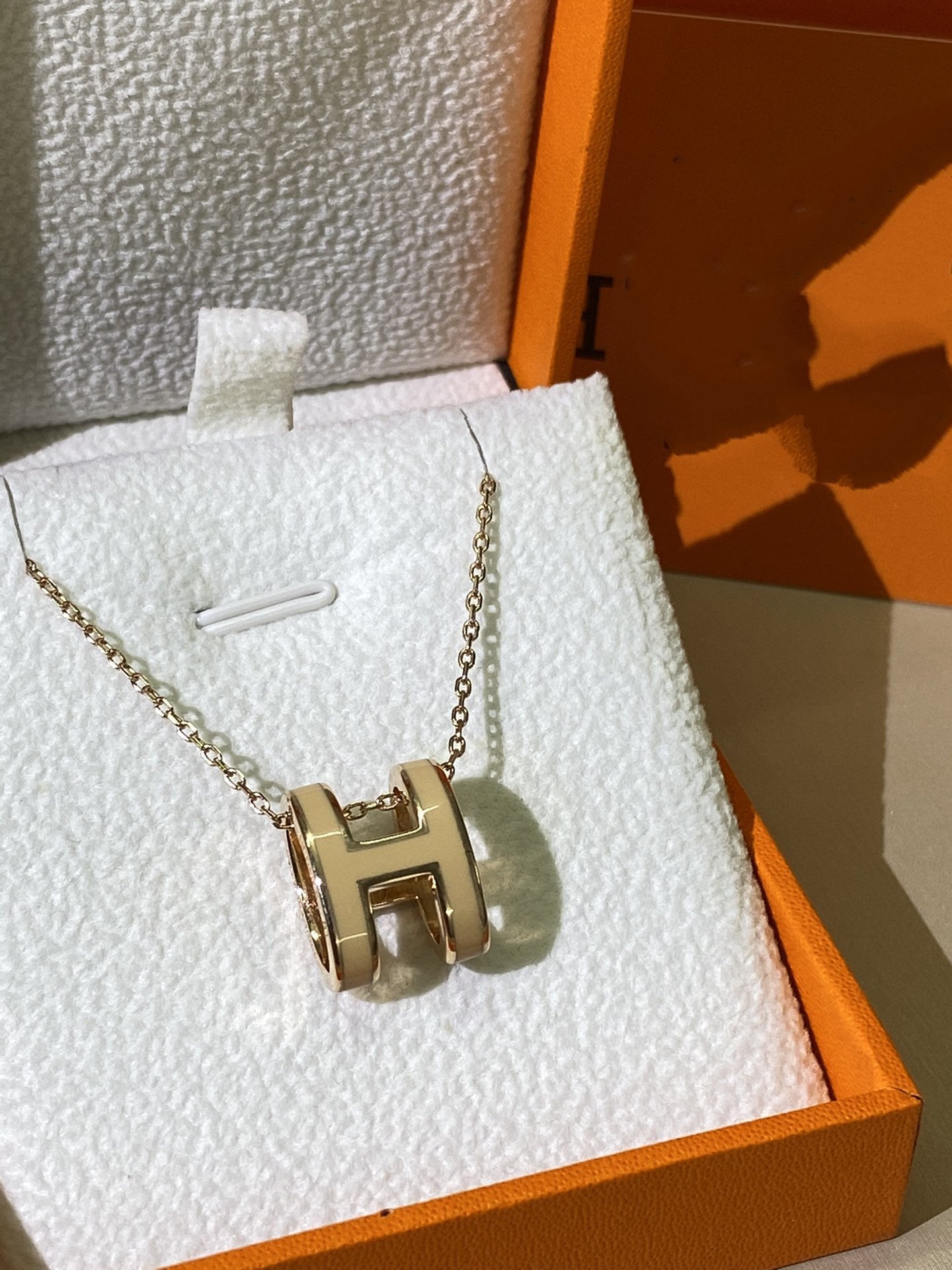 [Rose Jewelrys]HM CLIC YELLOW ENAMEL GOLD NECKLACE