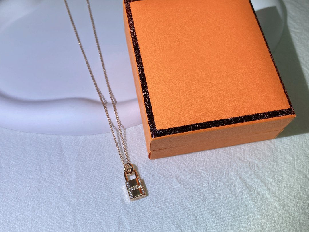 [Rose Jewelrys]HM ADVANCED NICHE LOCK HEAD NECKLACE DIAMONDS