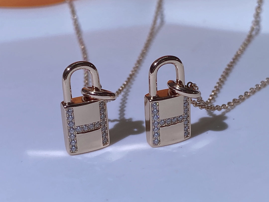 [Rose Jewelrys]HM ADVANCED NICHE LOCK HEAD NECKLACE DIAMONDS
