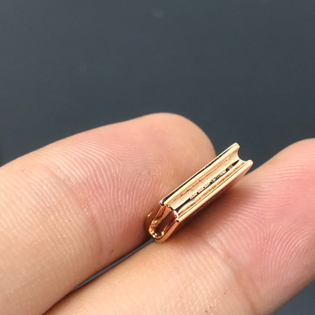 [🌹Rose💎]HM NECKLACE ARRIVAL BLACK DIAMOND