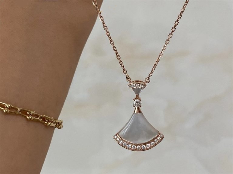 [Rose Jewelrys]DREAM NECKLACE MOP PINK GOLD DIAMOND