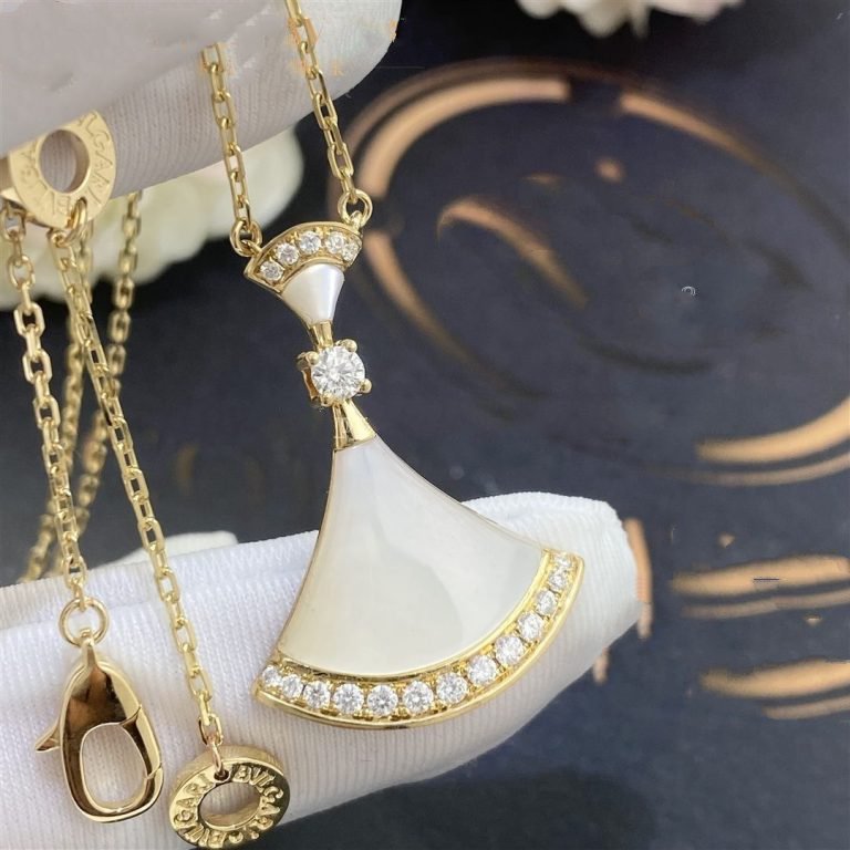 []DREAM NECKLACE MOP GOLD DIAMOND