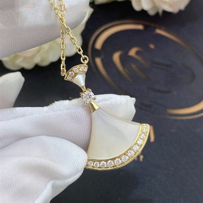 []DREAM NECKLACE MOP GOLD DIAMOND