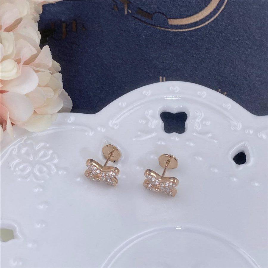 []JEUX DE PINK GOLD DIAMOND EARRINGS