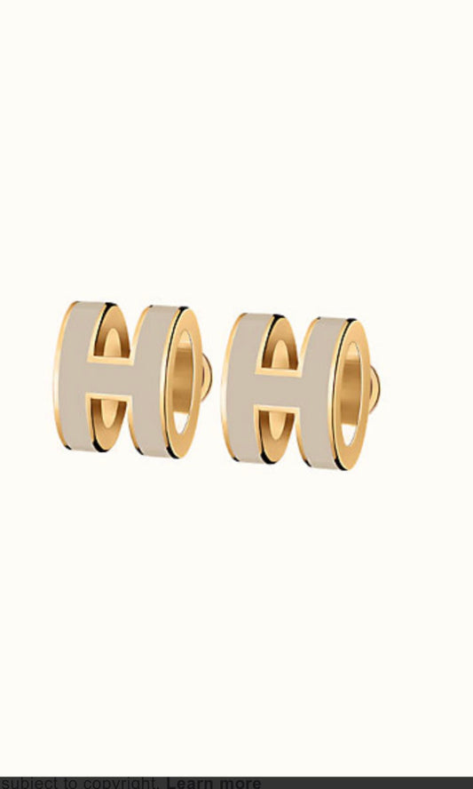 [Rose Jewelrys]MINI POP H GOLD EARRINGS GREY