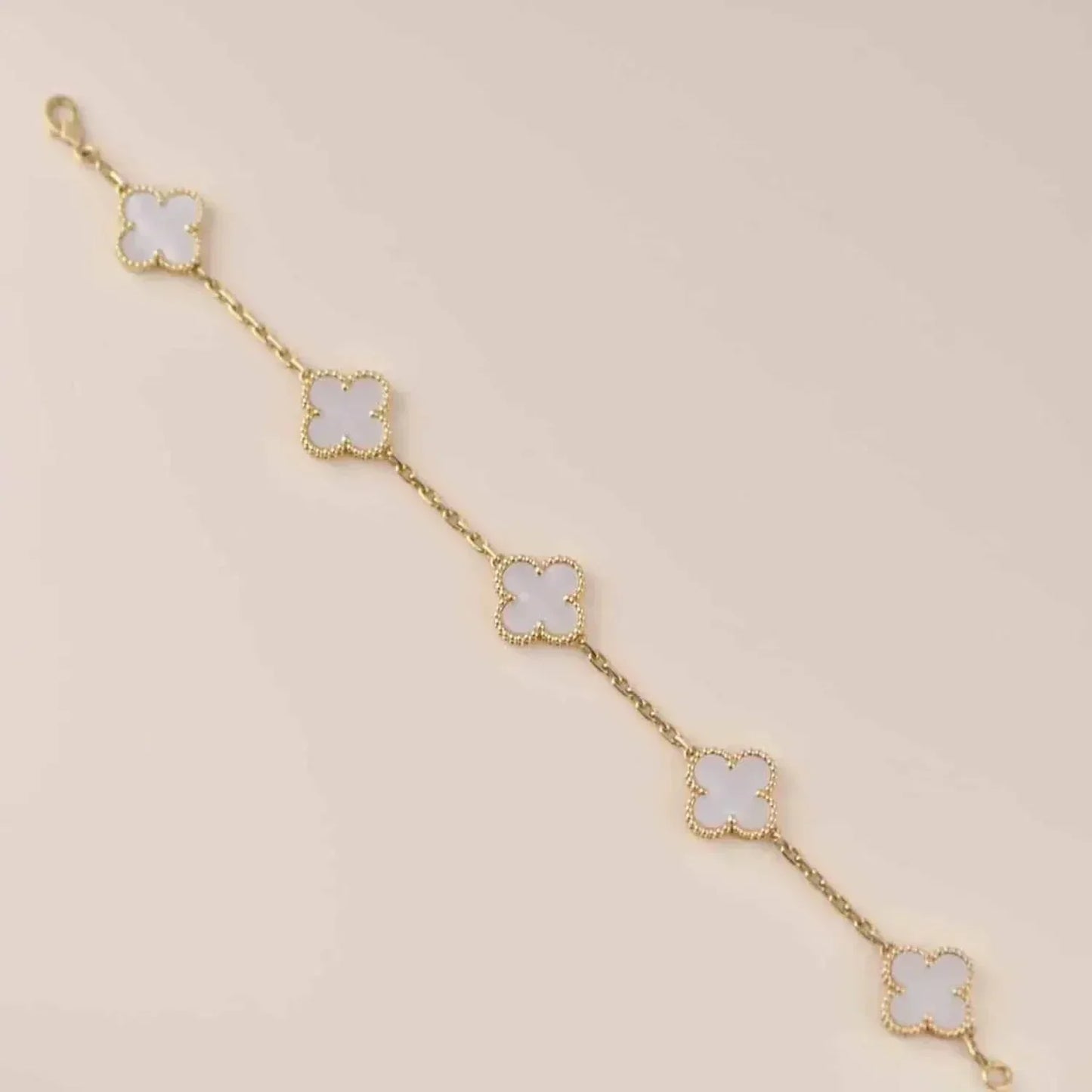 [Rose Jewelrys]CLOVER  5 MOTIF WHITE MOP BRACELET