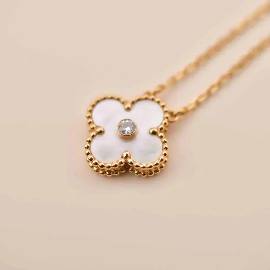[🌹Rose💎]CLOVER 15MM DIAMOND WHITE FRITILLARIA NECKLACE